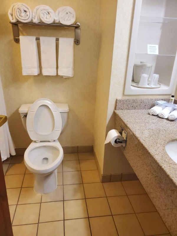 White Pine Lodge image 8